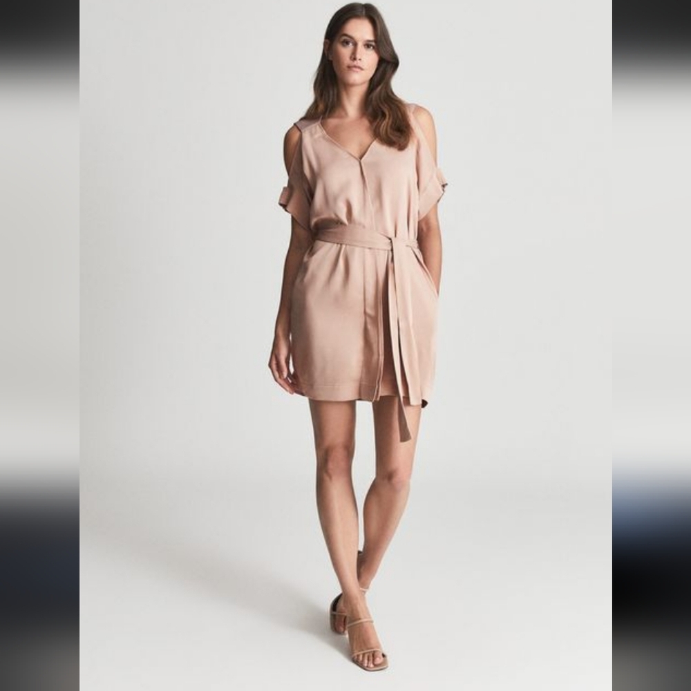 NWT Reiss 0 Blush Pink Ruby Cold Shoulder Mini Dress Belt Pullover Short Breezy
